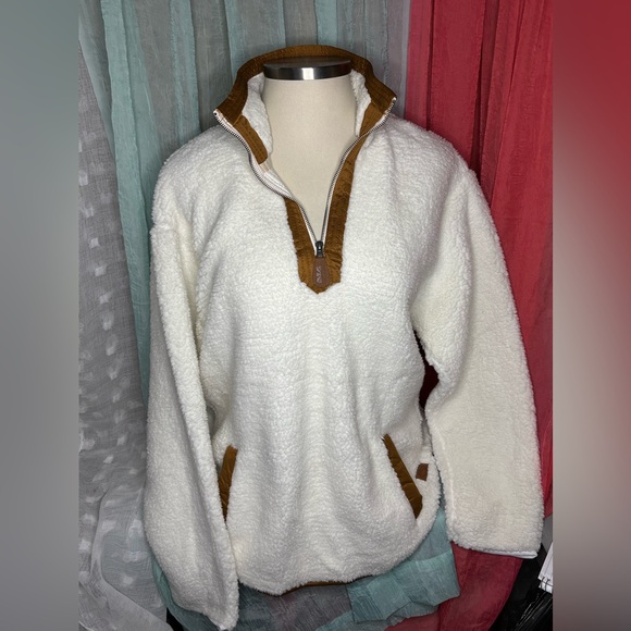 turnrows Sweaters - Cozy White Sherpa Half-Zip Sweater